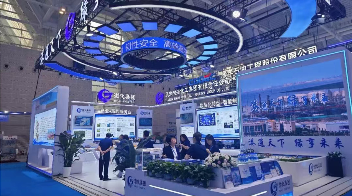 �躽��ʢ�ᣬ�س�����;����«�����γ�������Ľ������ʺ��˲�ҵ������